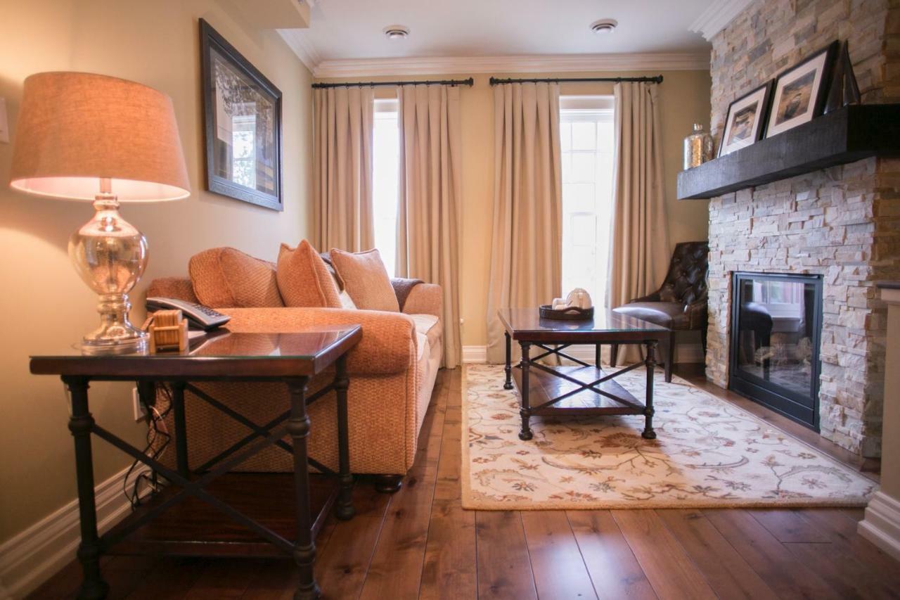 124 On Queen Hotel & Spa Niagara-on-the-Lake Luaran gambar A living room in a home